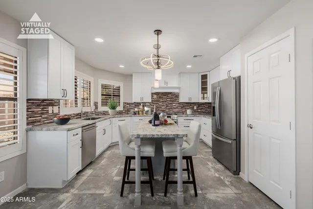 $4,800 | 16809 South 33rd Way, Phoenix, AZ 85048