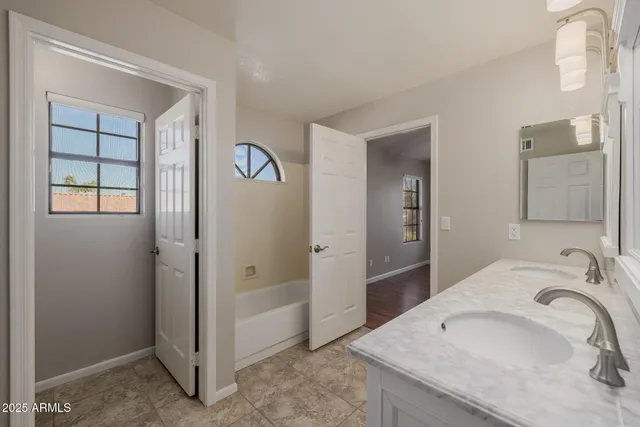 $4,800 | 16809 South 33rd Way, Phoenix, AZ 85048