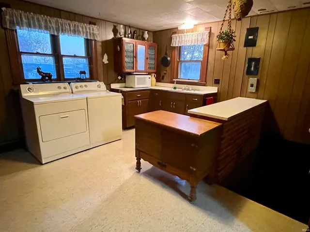 $275,000 | 9420 West N 00 S 27, Converse, IN 46919