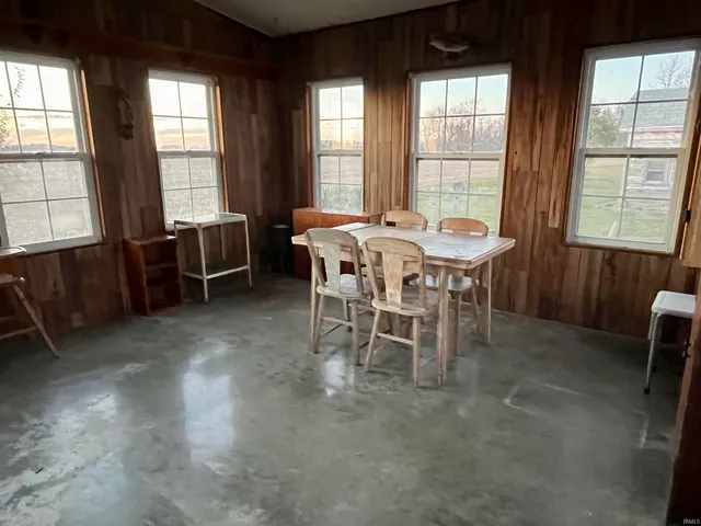 $275,000 | 9420 West N 00 S 27, Converse, IN 46919