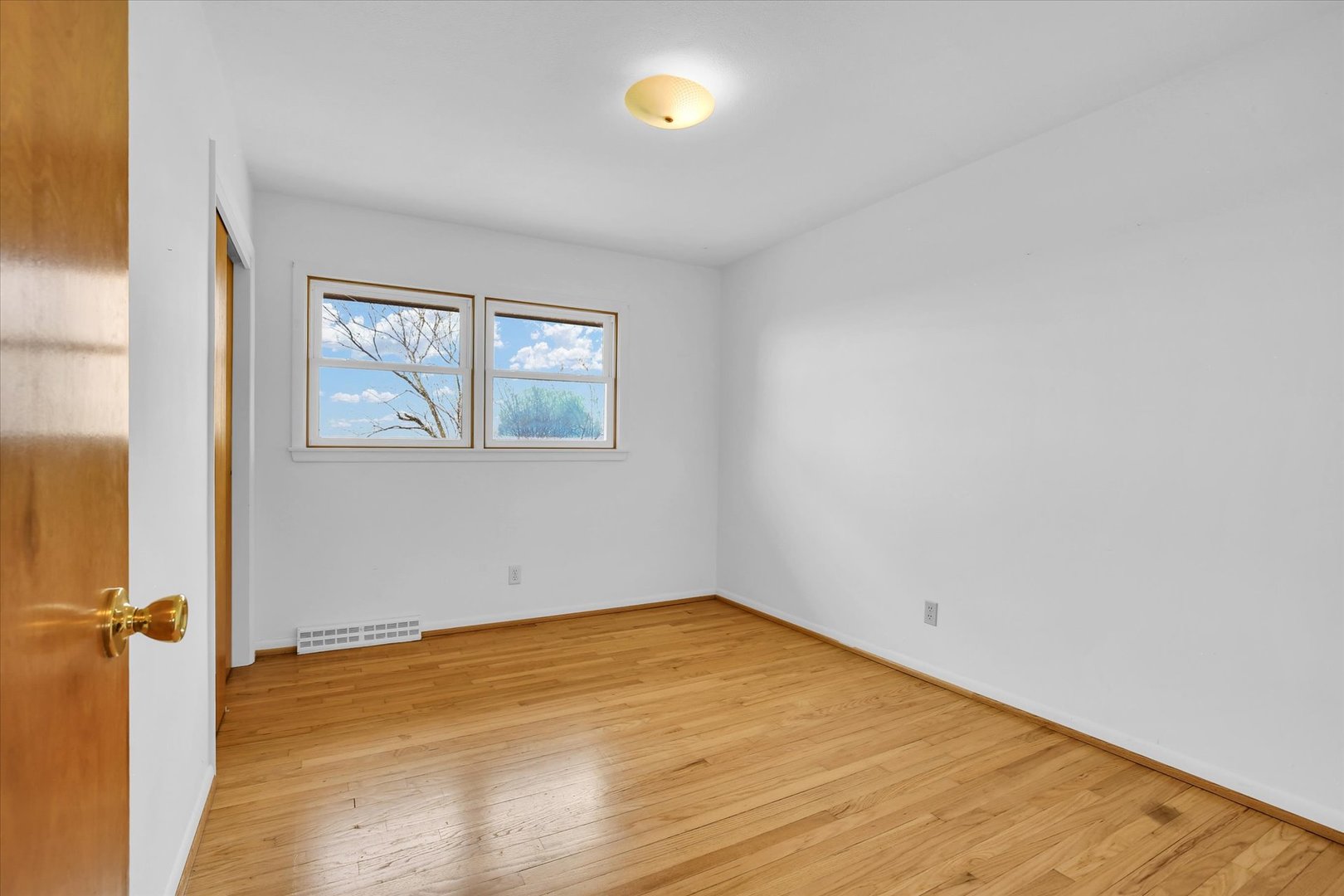 2279 East 500th Road North Paxton, IL 60957 - Photo 19 of 40 Gallery Image 19