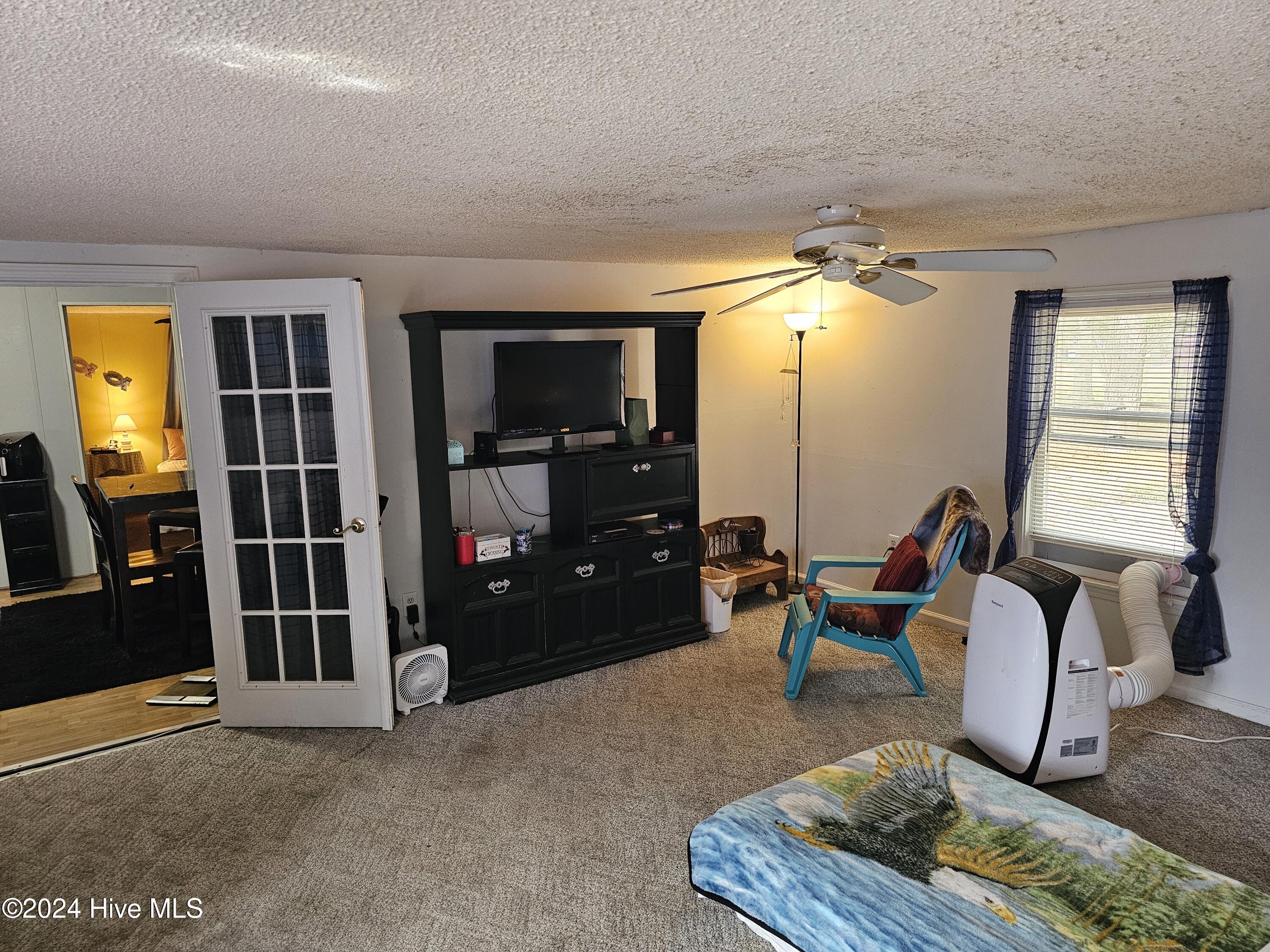 1625 Cartertown Road Clinton, NC 28328 - Photo 10 of 12 20241101_120713