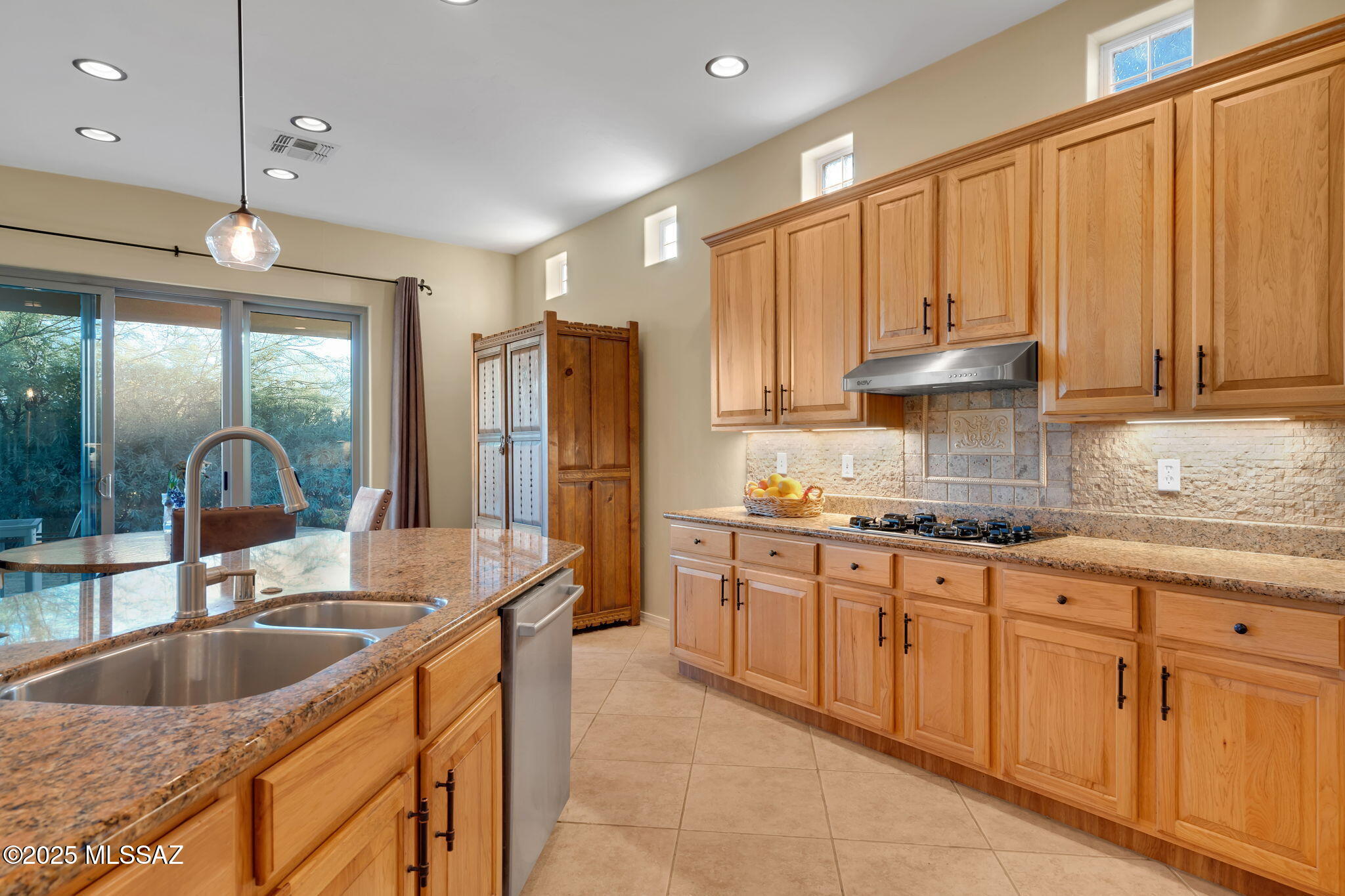 12688 North Spirit Mountain Road Tucson, AZ 85755 - Photo 6 of 48