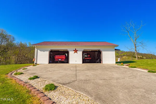 $529,000 | 316 Steel Run Drive, Jonesville, VA 24263