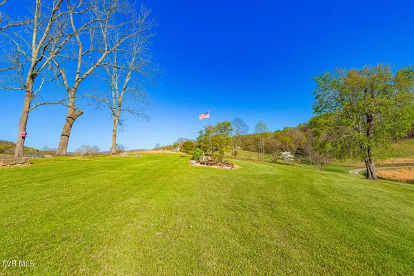 $529,000 | 316 Steel Run Drive, Jonesville, VA 24263