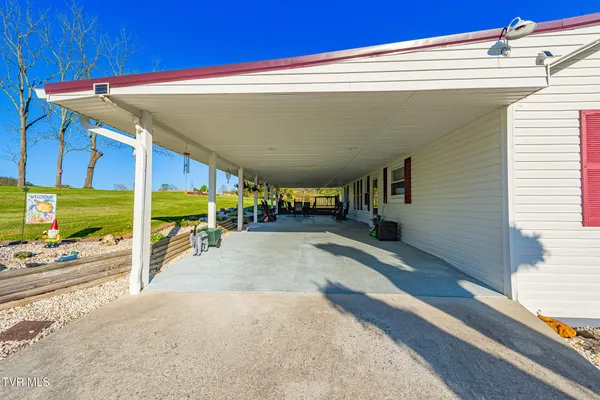 $529,000 | 316 Steel Run Drive, Jonesville, VA 24263