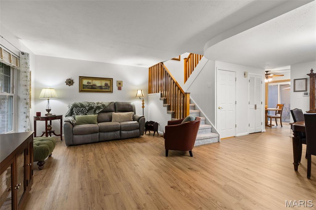 13459 Coliseum Drive Chesterfield, MO 63017 - Photo 5 of 27