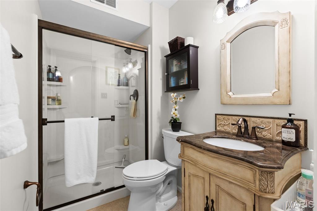 13459 Coliseum Drive Chesterfield, MO 63017 - Photo 7 of 27