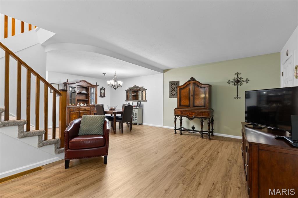 13459 Coliseum Drive Chesterfield, MO 63017 - Photo 9 of 27