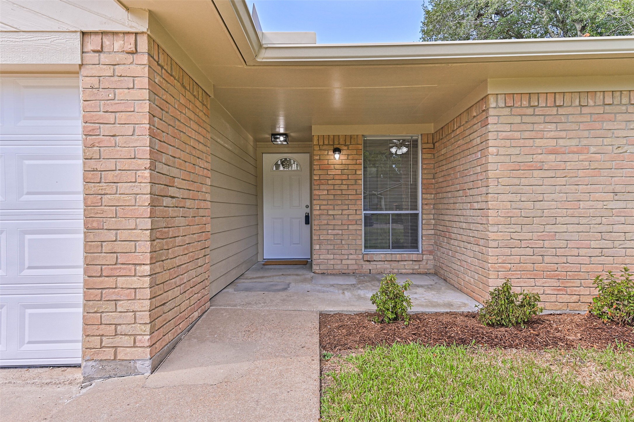 117 Dallas Street Angleton, TX 77515 - Photo 2 of 39 New Hardy siding and entry of house