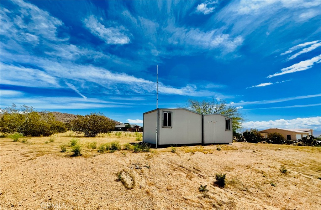 17389 Central Road Apple Valley, CA 92307 - Photo 33 of 72