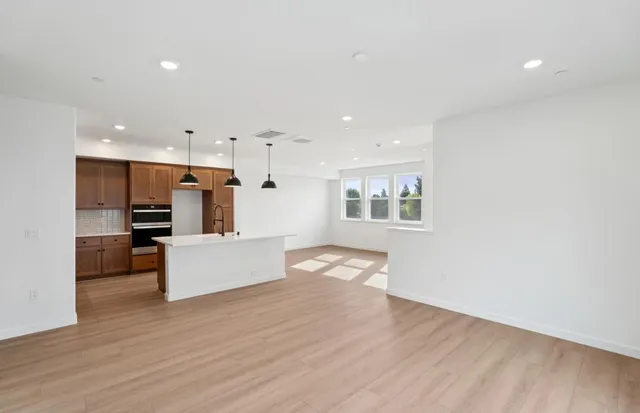 $1,559,371 | 817 Wisteria Court, San Jose, CA 95117