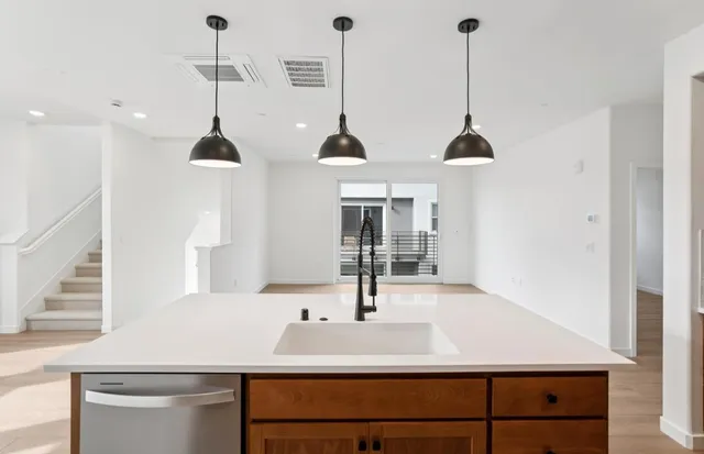 $1,559,371 | 817 Wisteria Court, San Jose, CA 95117