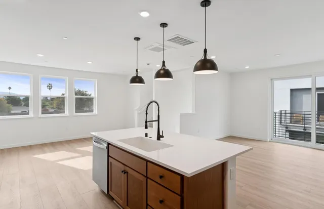 $1,559,371 | 817 Wisteria Court, San Jose, CA 95117