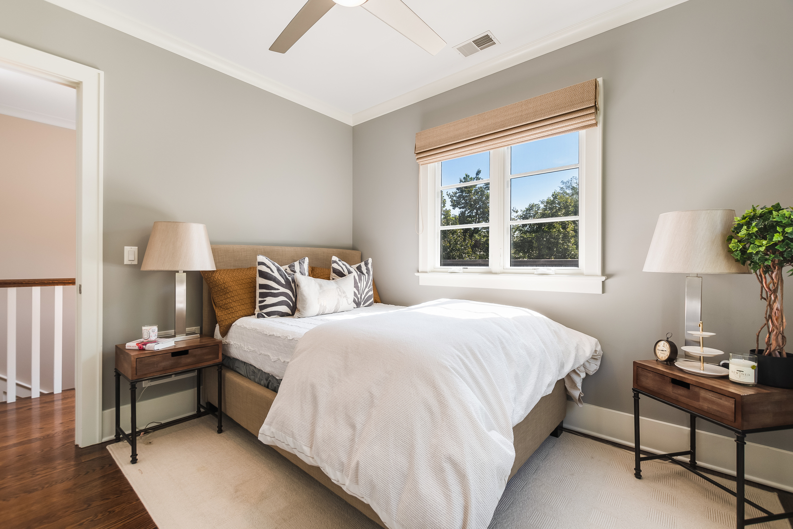 1480 West Grace Street Chicago, IL 60613 - Photo 28 of 41 a bedroom with a bed and a window