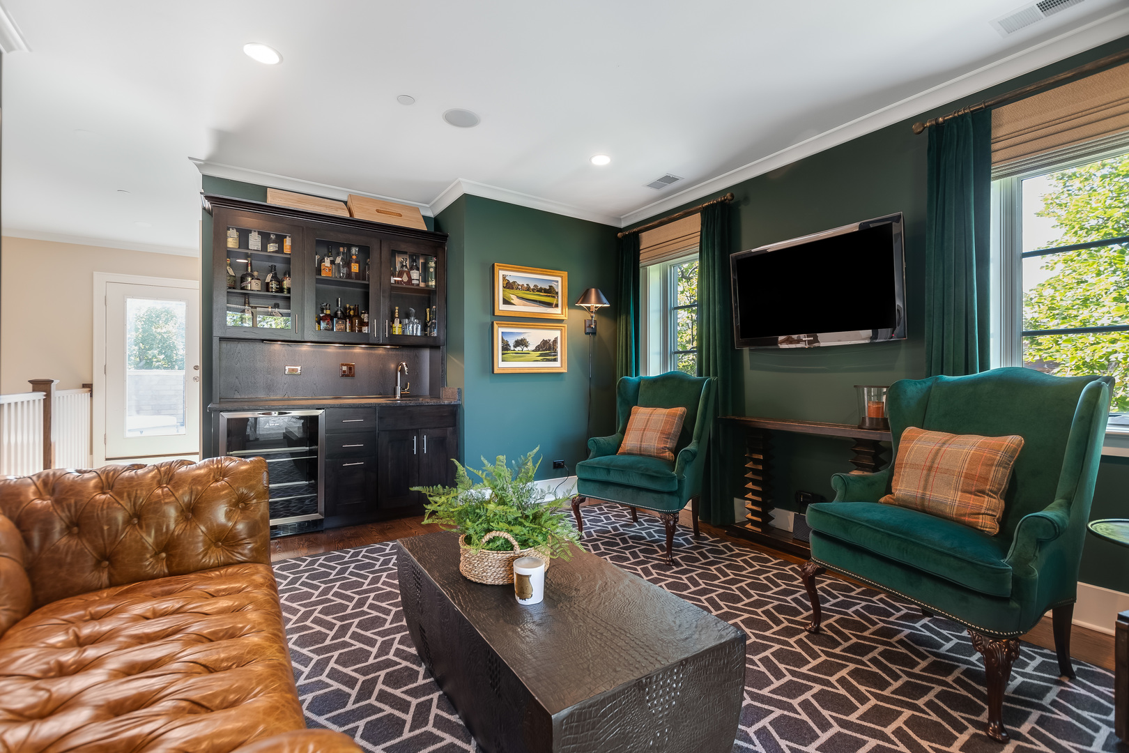 1480 West Grace Street Chicago, IL 60613 - Photo 30 of 41 a living room with furniture and a flat screen tv