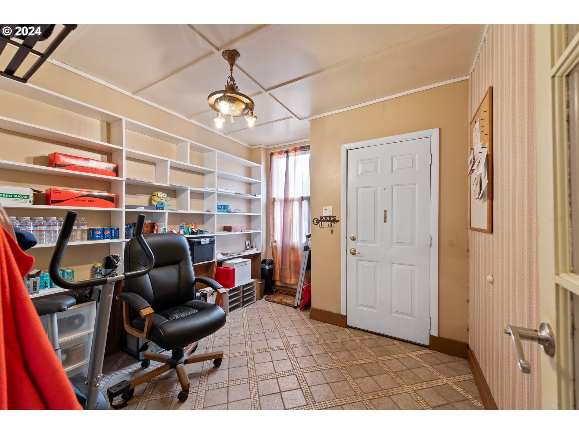 404 Spring Avenue La Grande, OR 97850 - Photo 3 of 31 Gallery Image 3