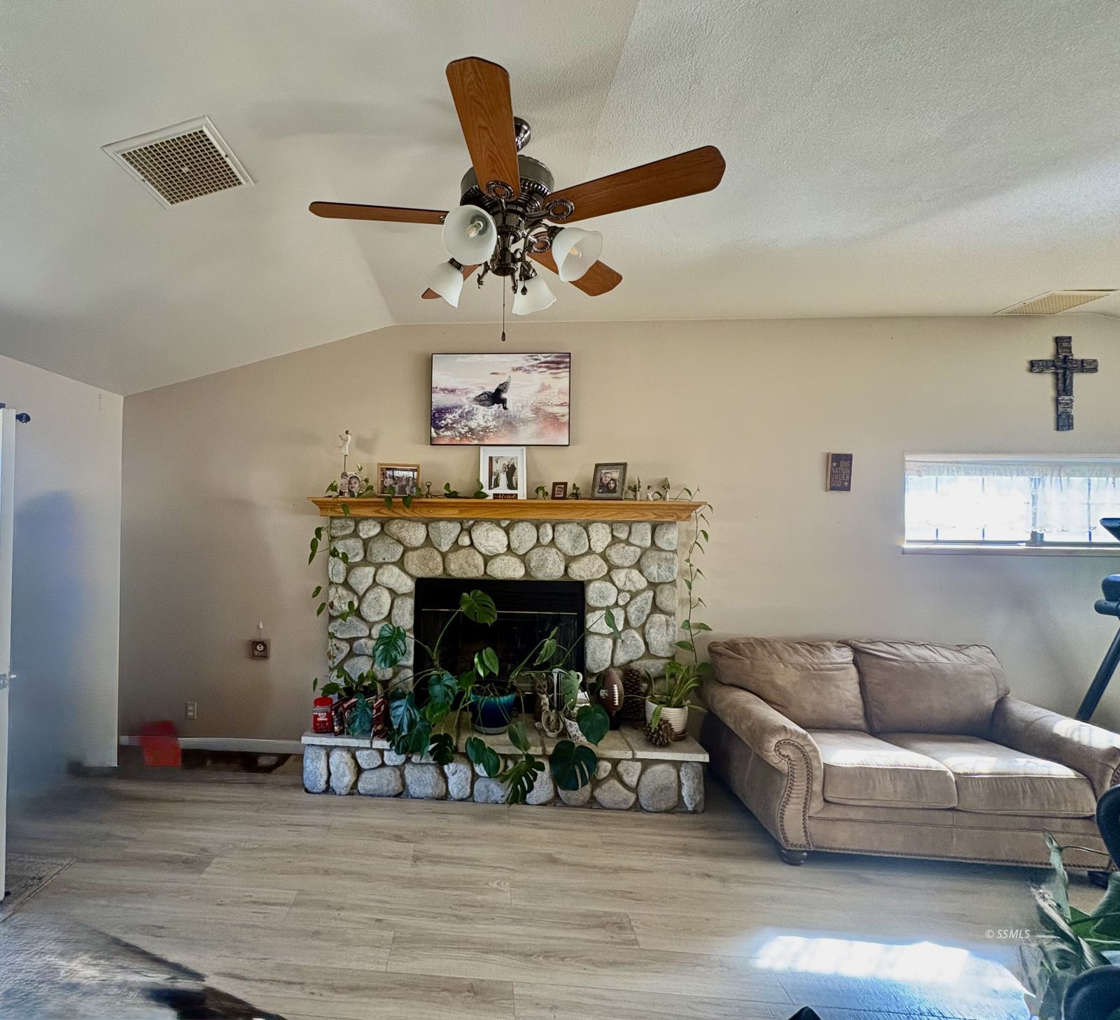 400 West Shenandoah Avenue Ridgecrest, CA 93555 - Photo 15 of 48