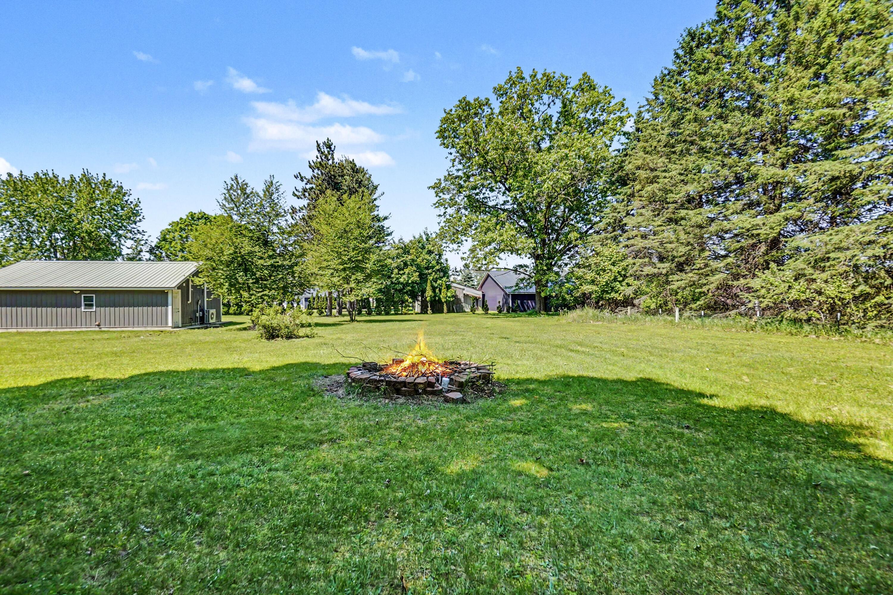 2811 South Sheridan Road Stanton, MI 48888 - Photo 8 of 26 022_file_8521