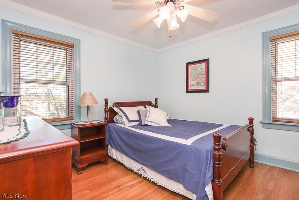 1344 Plainfield Road Cleveland, OH 44121 - Photo 8 of 32 Gallery Image 8
