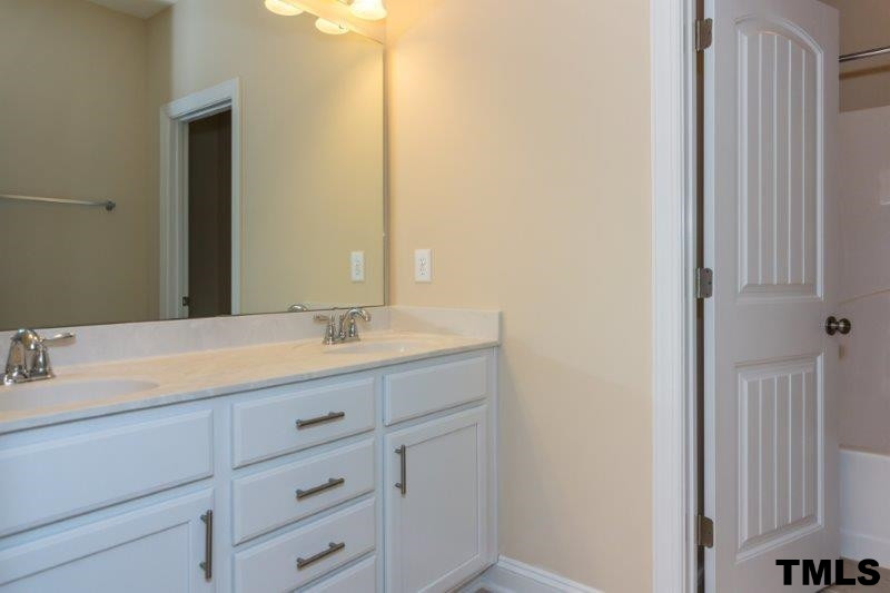 2356 Noble Road Raleigh, NC 27608 - Photo 14 of 18 Bathroom