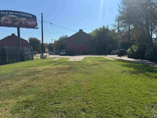 $300,000 | 2247 Christian Street, Baton Rouge, LA 70808