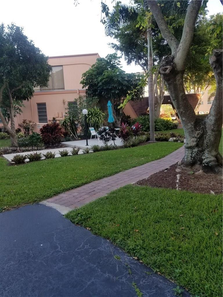 1000 Northeast 14th Avenue, Unit 605 Hallandale Beach, FL 33009 - Photo 13 of 16