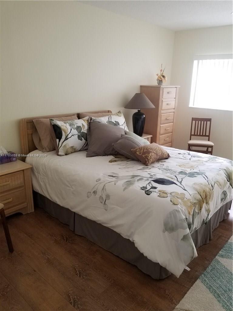 1000 Northeast 14th Avenue, Unit 605 Hallandale Beach, FL 33009 - Photo 7 of 16