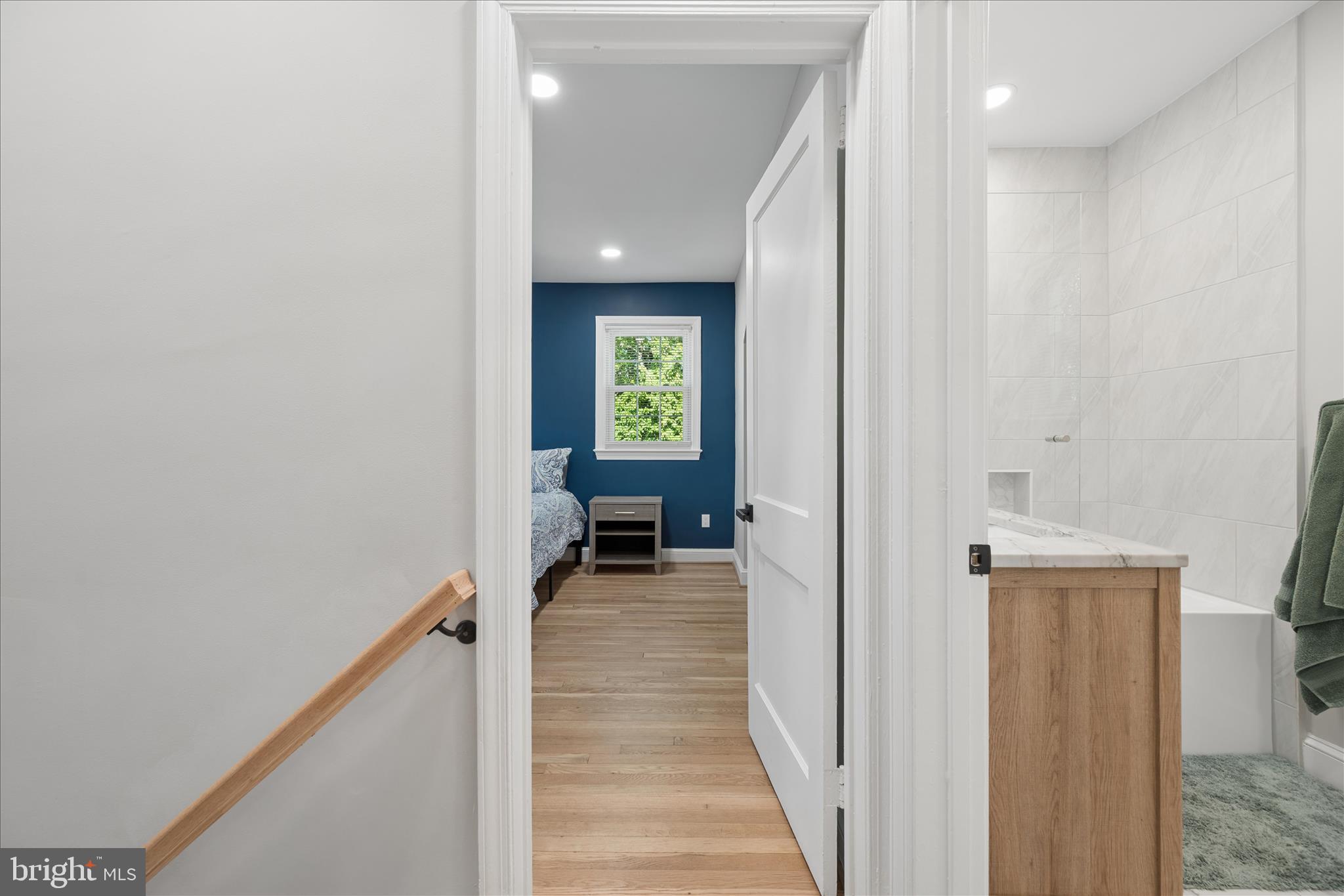 1515 Dennis Avenue Silver Spring, MD 20902 - Photo 21 of 65 Hall