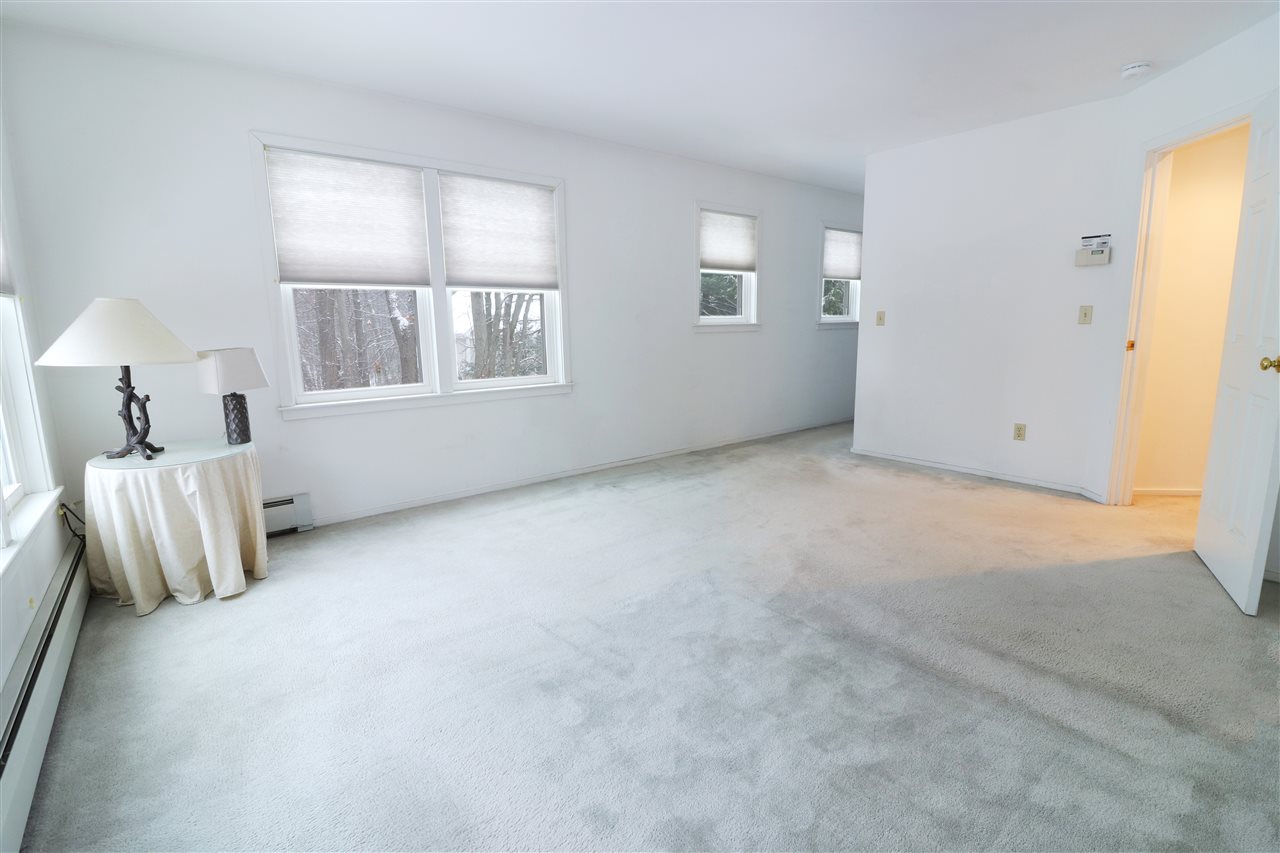 22 Arbor Road South Burlington, VT 05403 - Photo 17 of 37 Gallery Image 17
