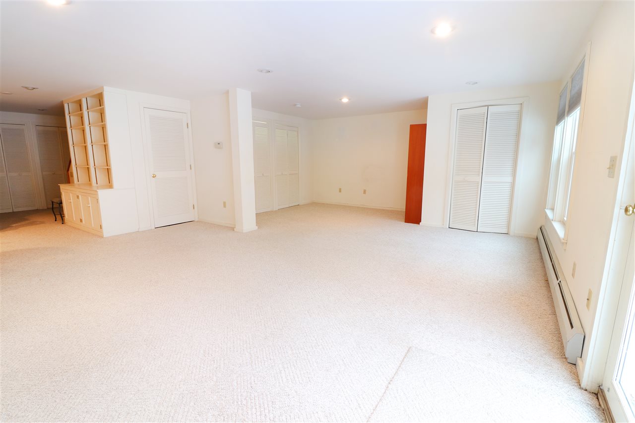 22 Arbor Road South Burlington, VT 05403 - Photo 29 of 37 Gallery Image 29