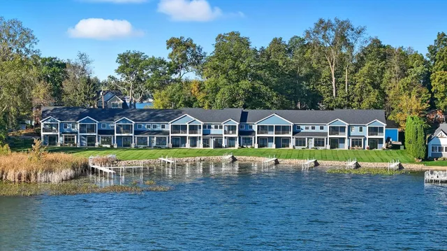 $789,000 | 23 Ln 345 Crooked Lake, Angola, IN 46703