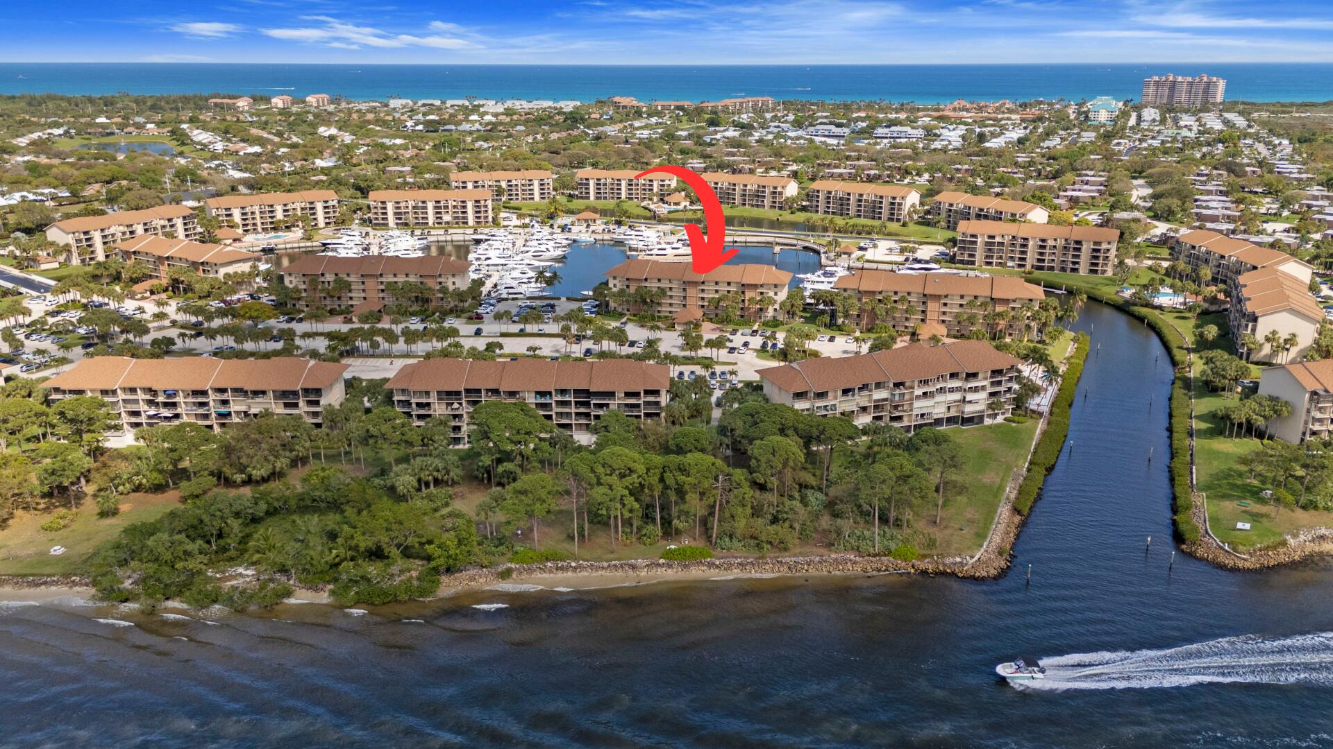 2401 Marina Isle Way, Unit 503 Jupiter, FL 33477 - Photo 3 of 30 a view of a city