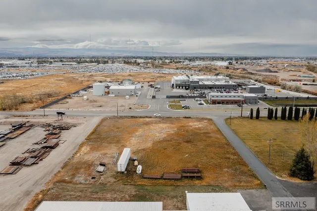 $350,000 | 1103 East Iona Road, Idaho Falls, ID 83401