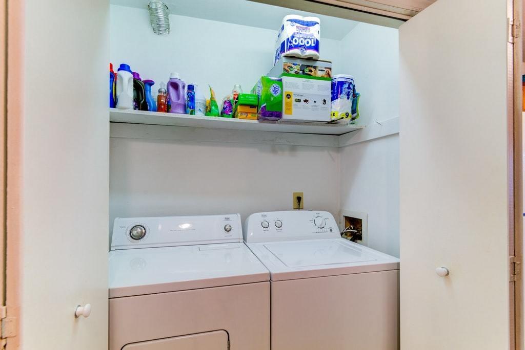 3375 Forest Ridge Road Roanoke, VA 24018 - Photo 14 of 17 a utility room with dryer and washer