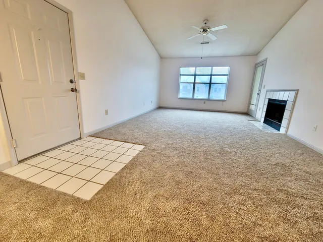 $2,350 | 2011 North Highway 17, Unit 2100R, Mount Pleasant, SC 29466