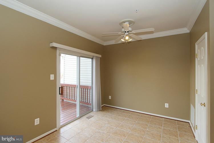 13379 Rushing Water Way Germantown, MD 20874 - Photo 9 of 26 Kitchen