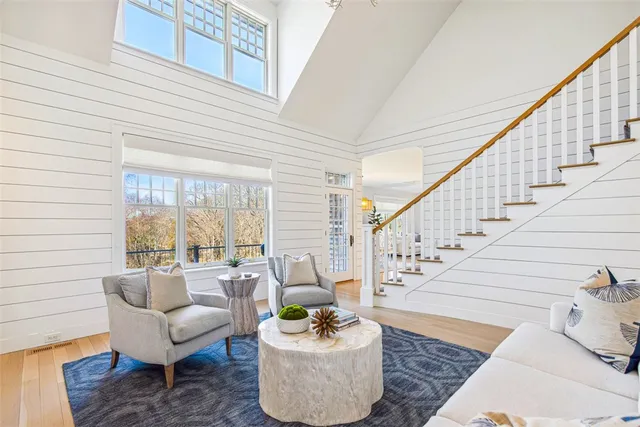 $2,898,000 | 7 Spring Pond Road, Westerly, RI 02891