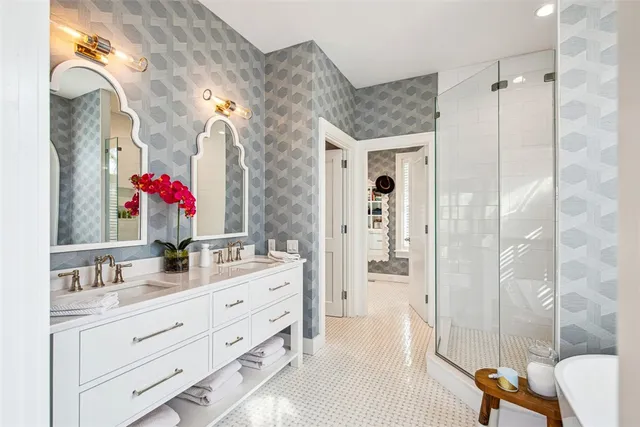 $2,898,000 | 7 Spring Pond Road, Westerly, RI 02891