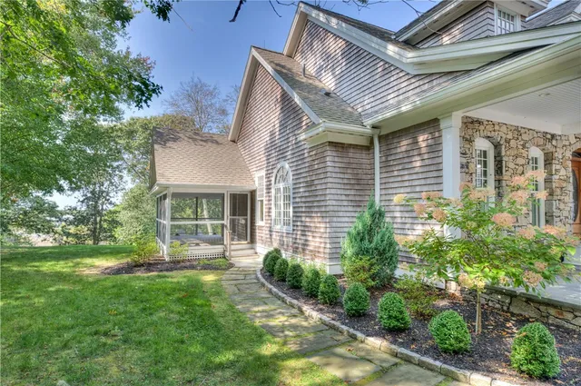 $2,898,000 | 7 Spring Pond Road, Westerly, RI 02891
