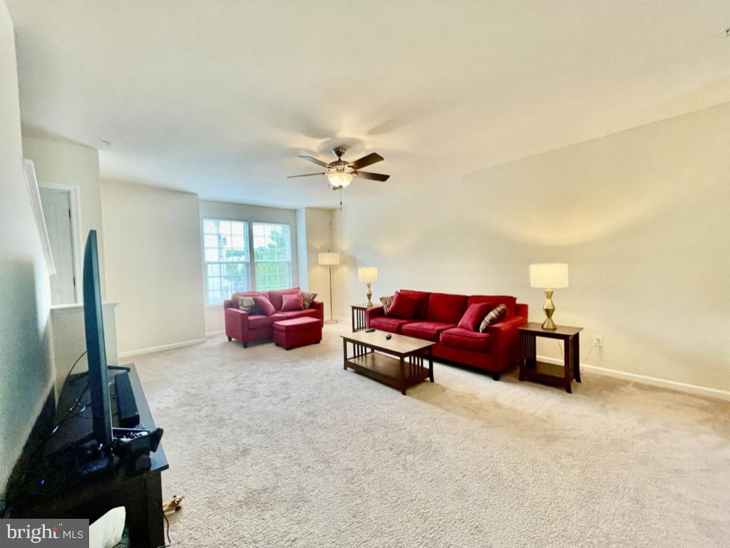 23008 Foxglove Way California, MD 20619 - Photo 2 of 18