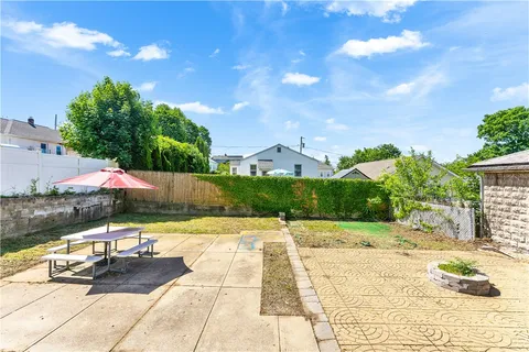$299,000 | 203 Farmington Avenue, Cranston, RI 02920