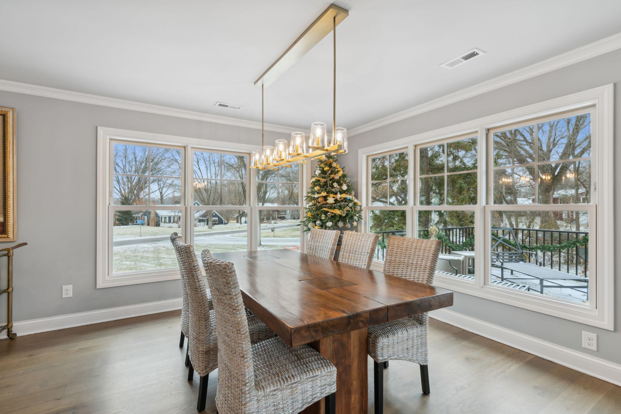 146 Ridgeview Drive Wayzata, MN 55391 - Photo 5 of 25