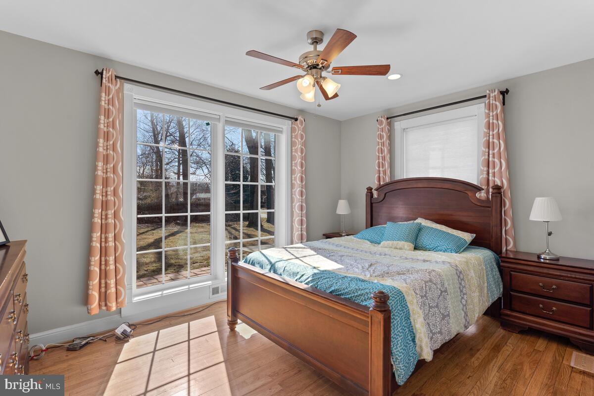 1916 Arcola Avenue Silver Spring, MD 20902 - Photo 17 of 43 Gallery Image 17