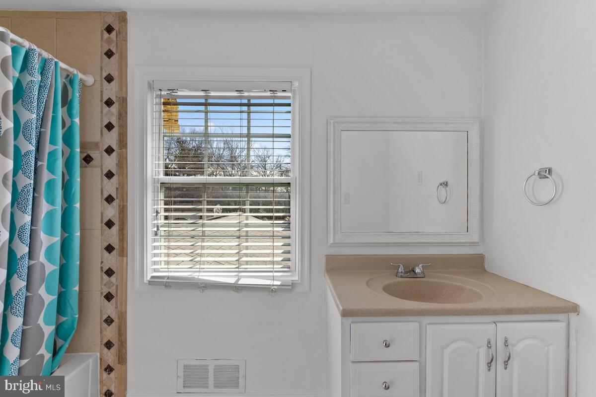 1916 Arcola Avenue Silver Spring, MD 20902 - Photo 26 of 43 Gallery Image 26