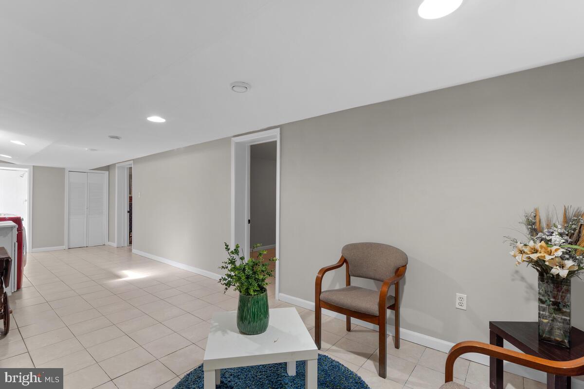 1916 Arcola Avenue Silver Spring, MD 20902 - Photo 31 of 43 Gallery Image 31