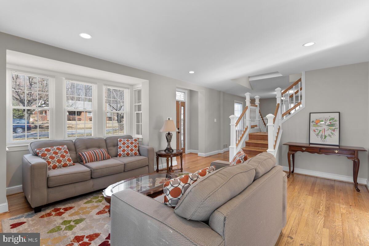 1916 Arcola Avenue Silver Spring, MD 20902 - Photo 8 of 43 Gallery Image 8
