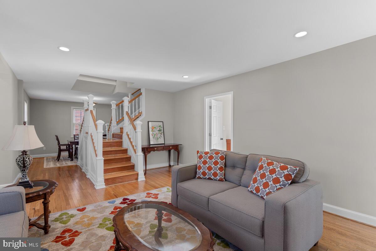 1916 Arcola Avenue Silver Spring, MD 20902 - Photo 9 of 43 Gallery Image 9