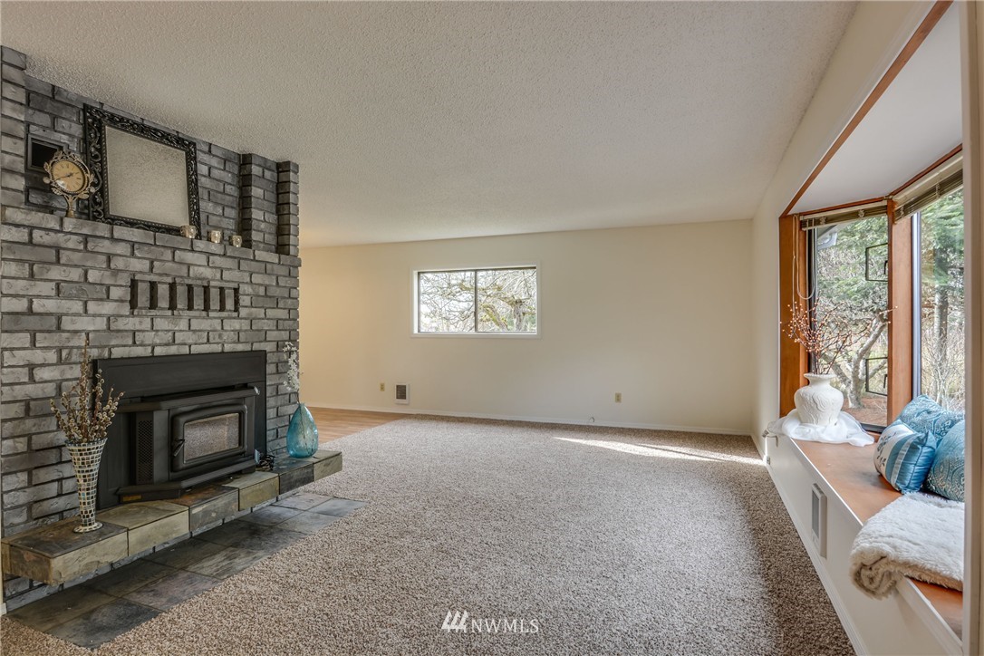 773 Telegraph Road Bellingham, WA 98226 - Photo 4 of 21 Gallery Image 4