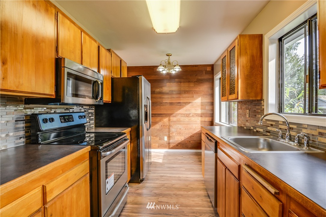 773 Telegraph Road Bellingham, WA 98226 - Photo 9 of 21 Gallery Image 9